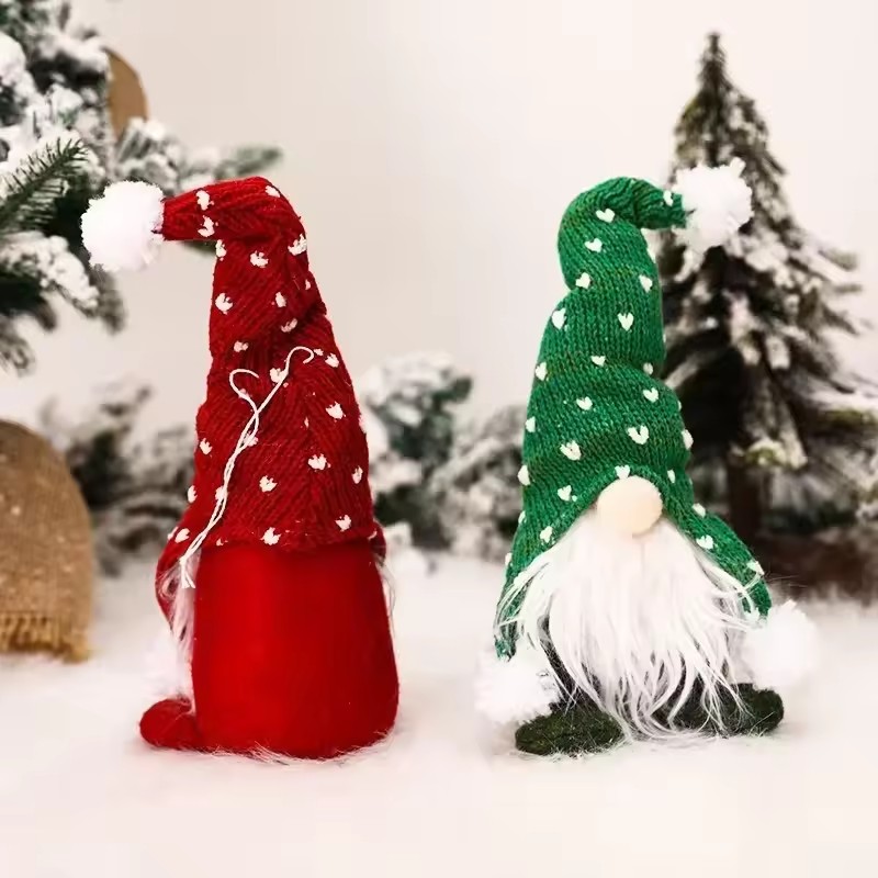 Christmas Gnome Plush Santa Do - Home Bargains recension och pris
